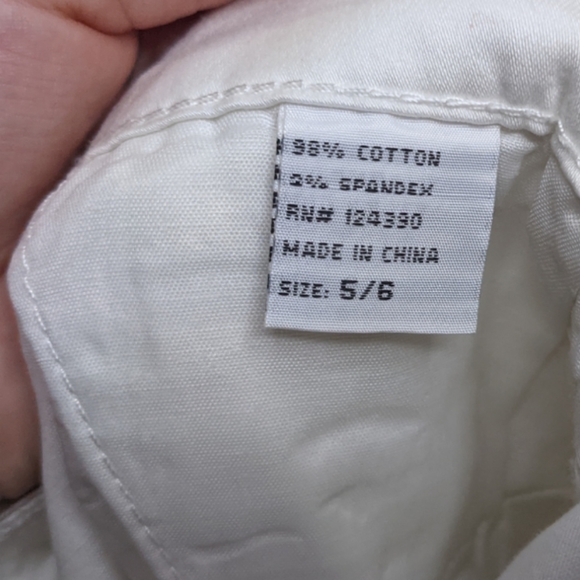 Touch Me White Crop Pants 👖✨ Size 5/6 - Picture 4 of 10